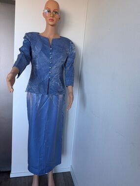 Y2k Vintage NWOT Blue Satin Two-Piece Skirt Suit